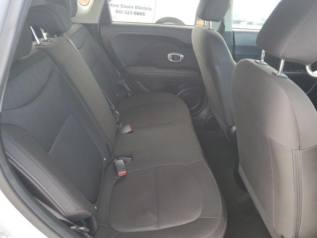 2015 KIA SOUL KNDJN2A2XF7806106