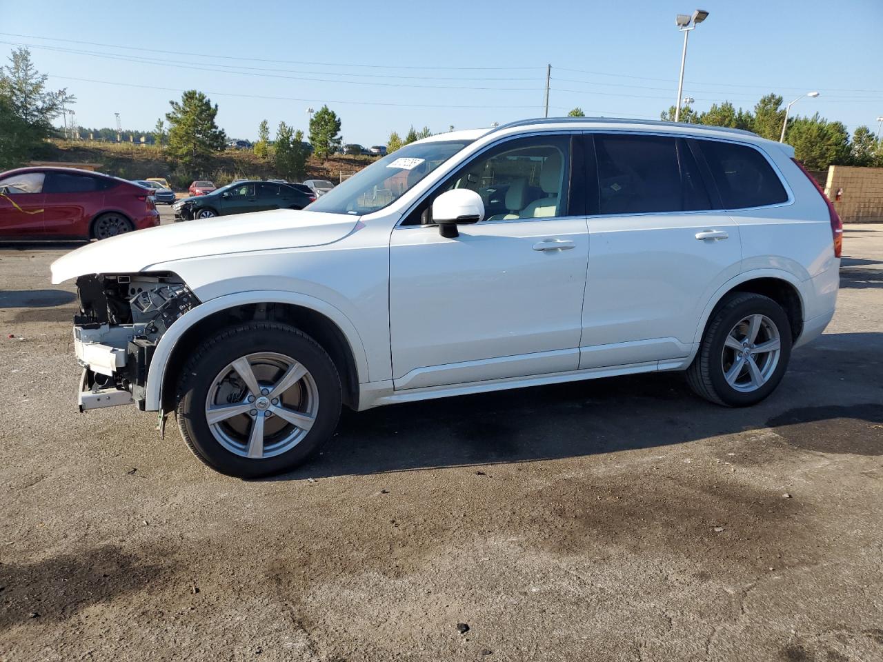 VOLVO XC90 T5 MOMENTUM