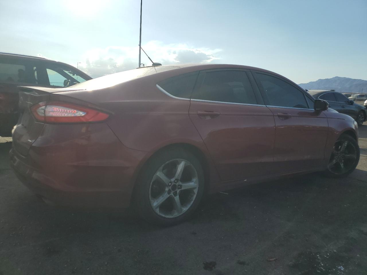 FORD FUSION SE