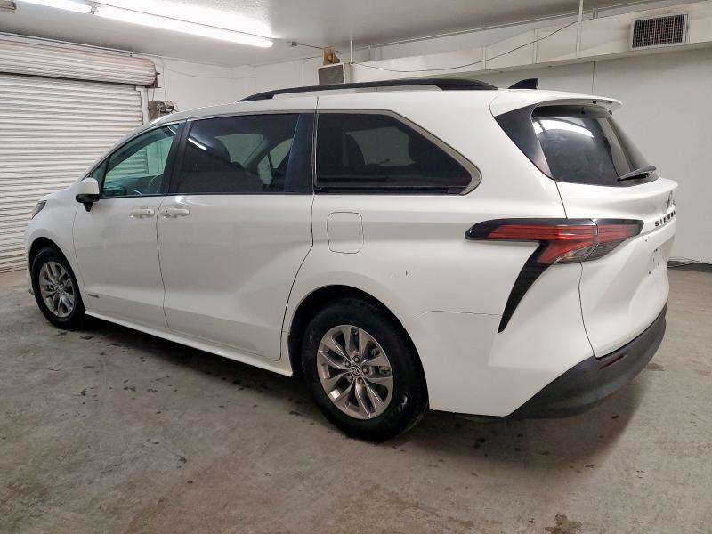 2021 TOYOTA SIENNA LE 5TDKRKEC2MS035378