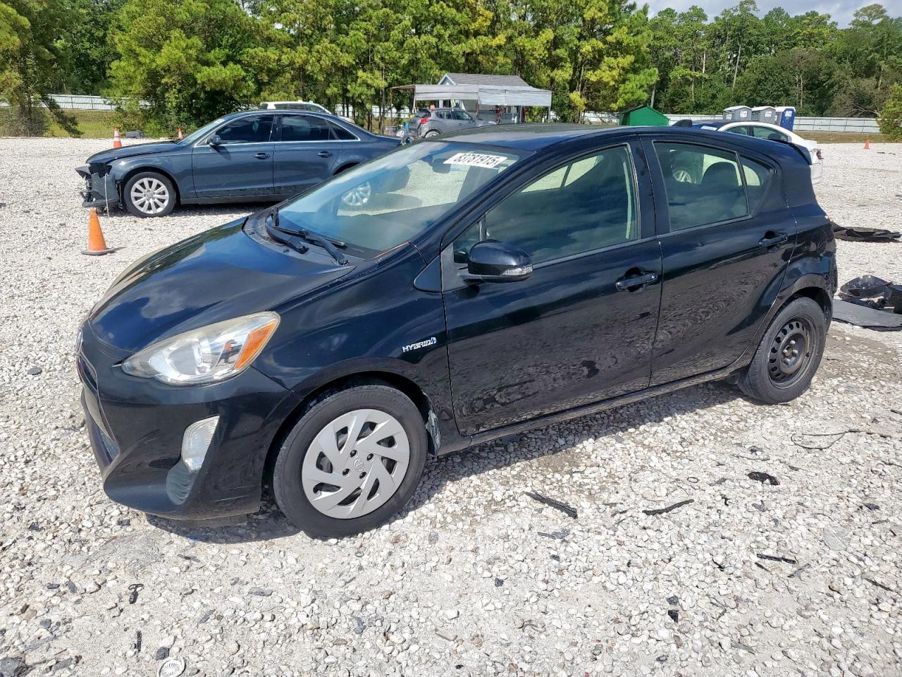 TOYOTA PRIUS C