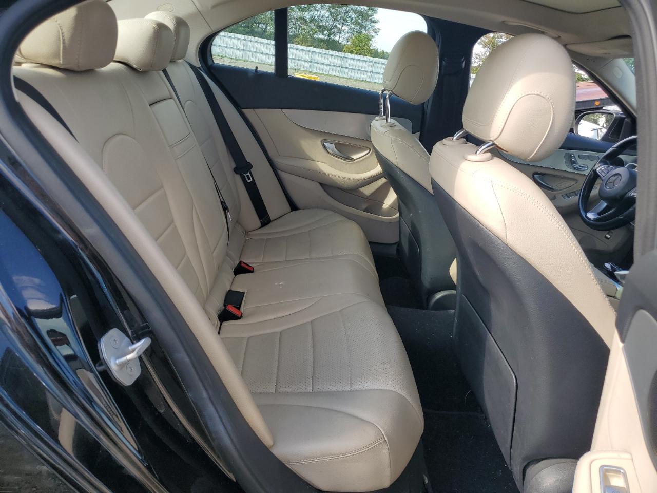 MERCEDES-BENZ C-CLASS 300 4MATIC