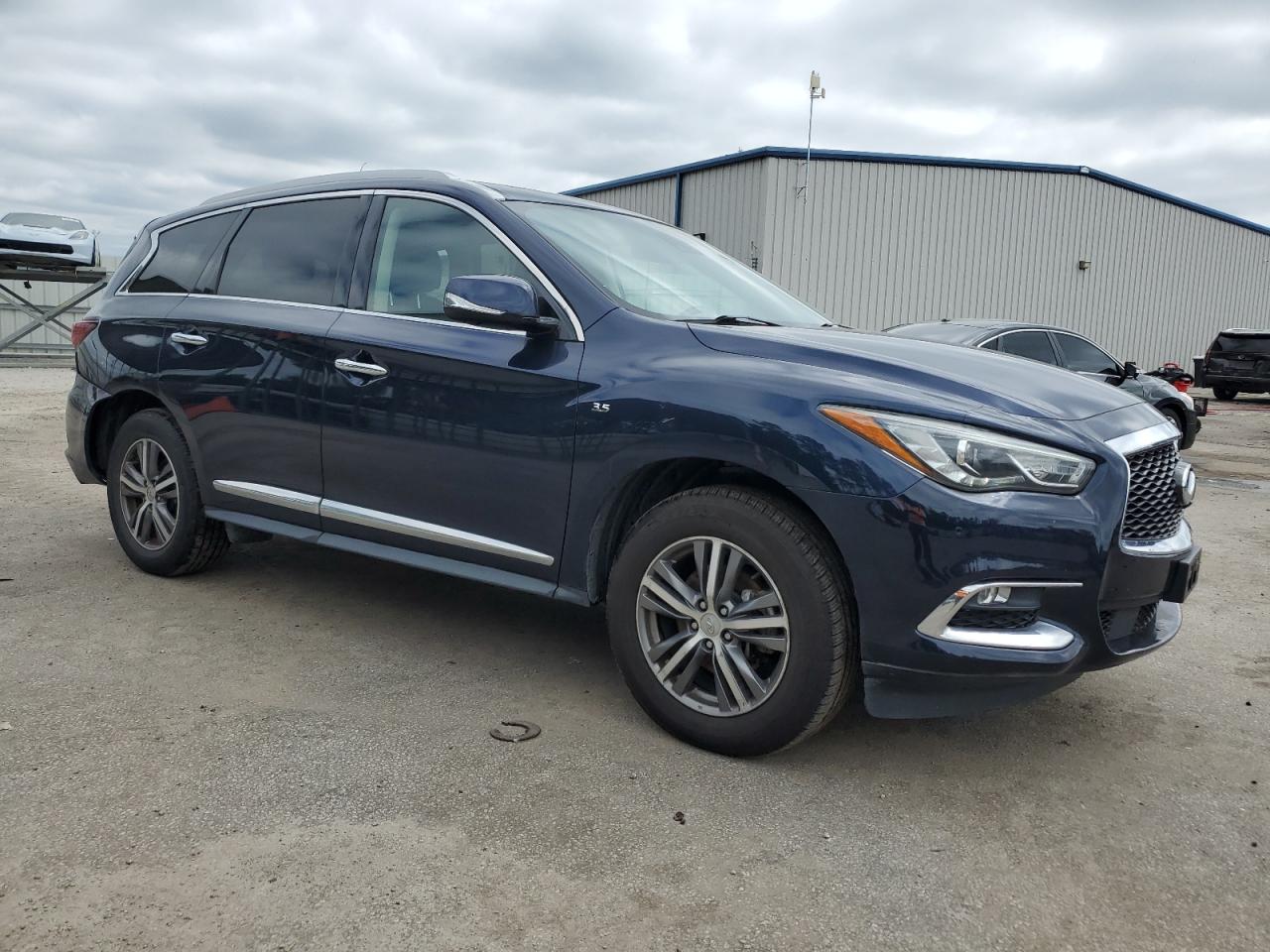 INFINITI QX60 LUXE