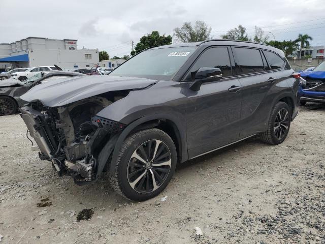2022 TOYOTA HIGHLANDER XSE 5TDLZRAH2NS142298