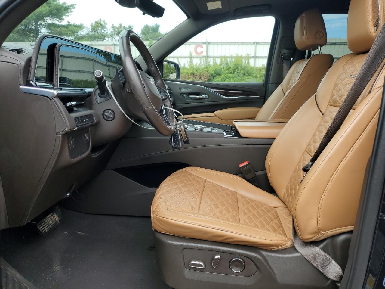 CADILLAC ESCALADE PREMIUM LUXURY