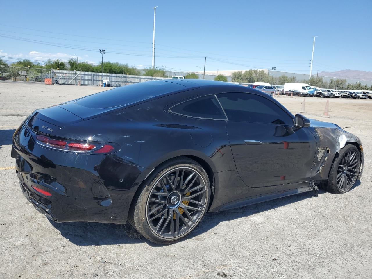 MERCEDES-BENZ AMG GT 55