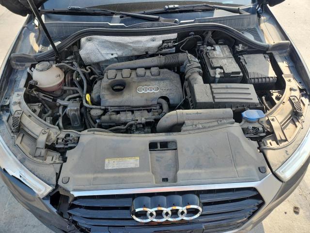 2018 AUDI Q3 PREMIUM WA1ECCFS1JR011555