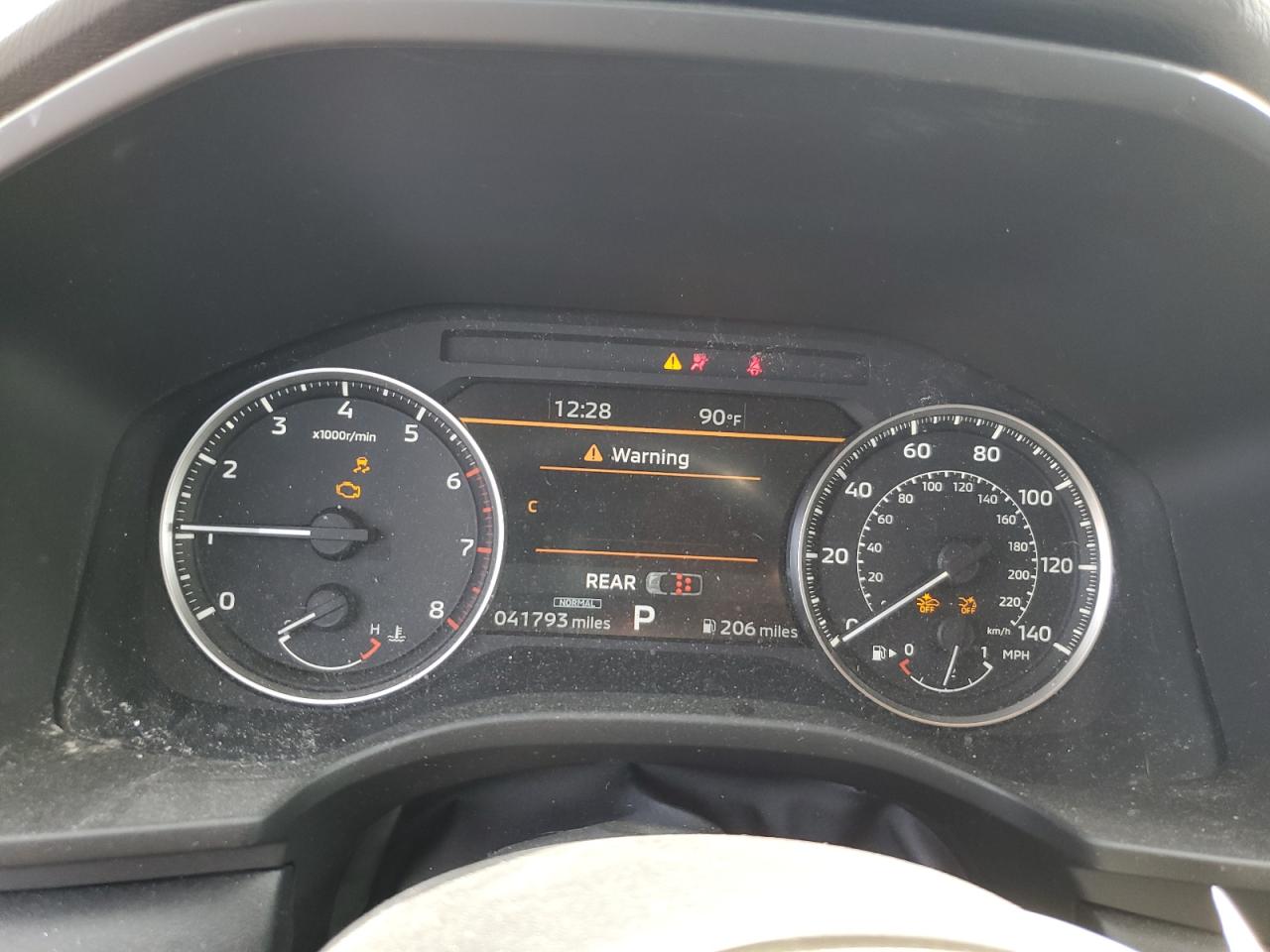 MITSUBISHI OUTLANDER SE