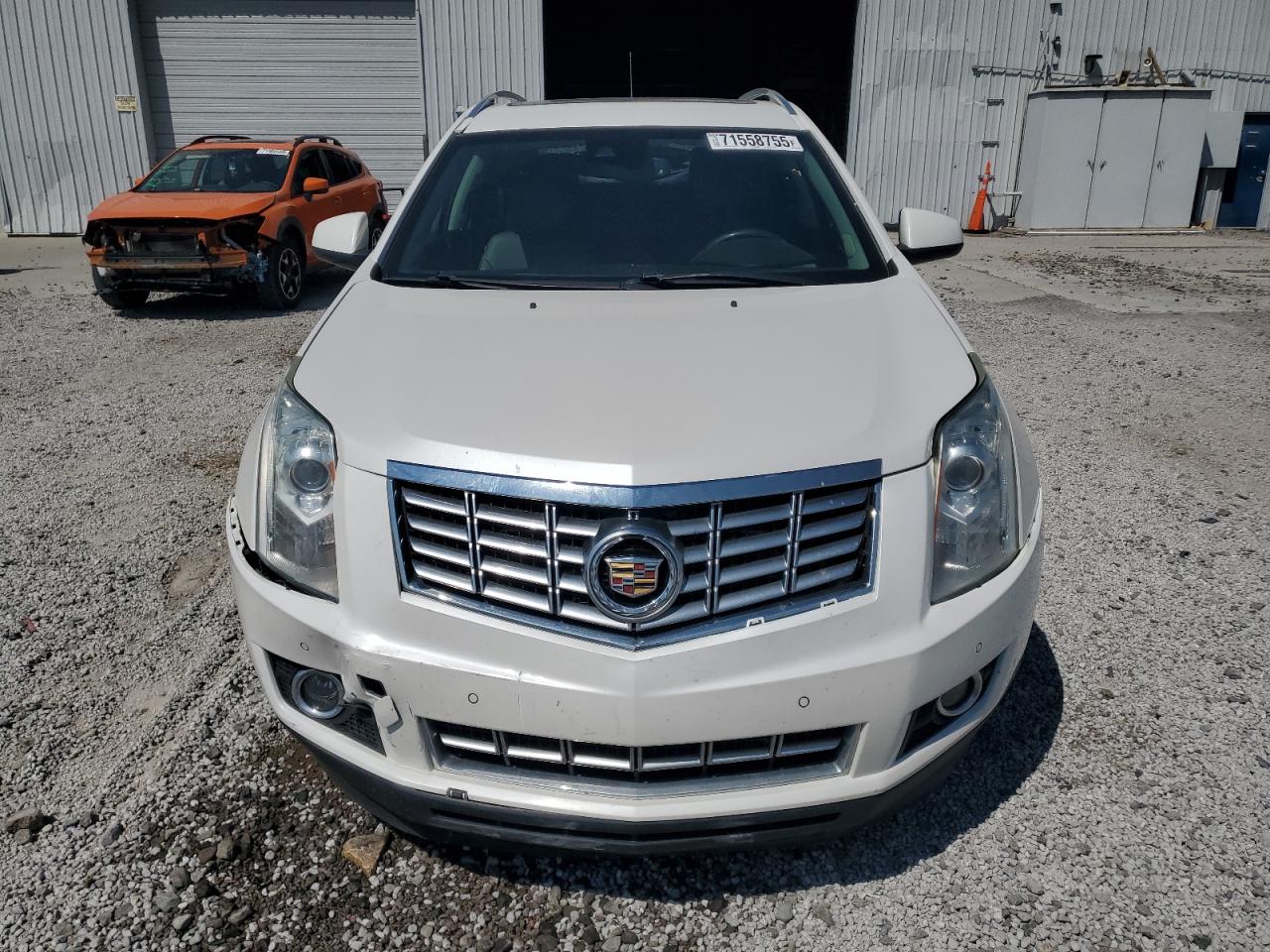 CADILLAC SRX PREMIUM COLLECTION