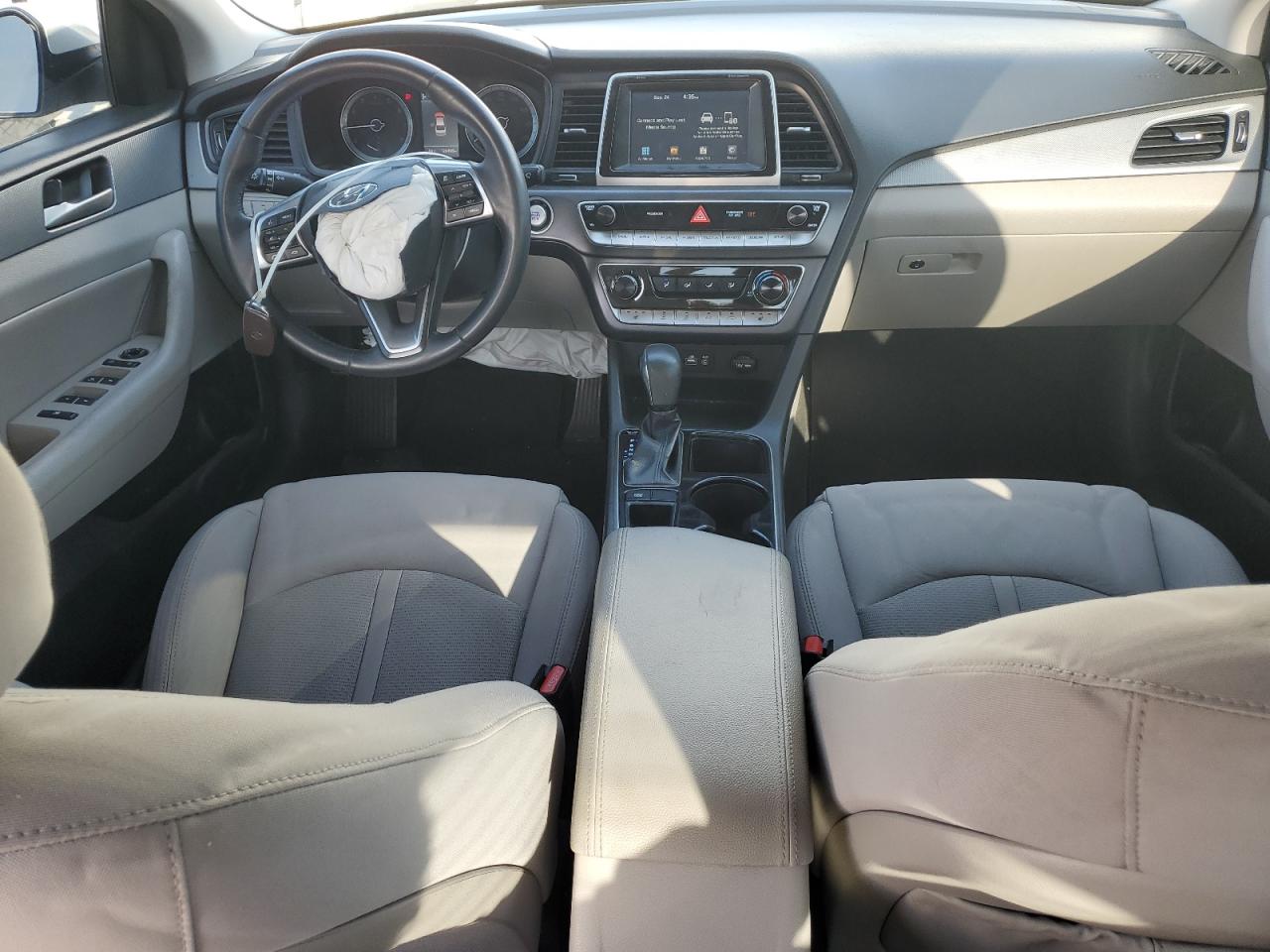 HYUNDAI SONATA SPORT