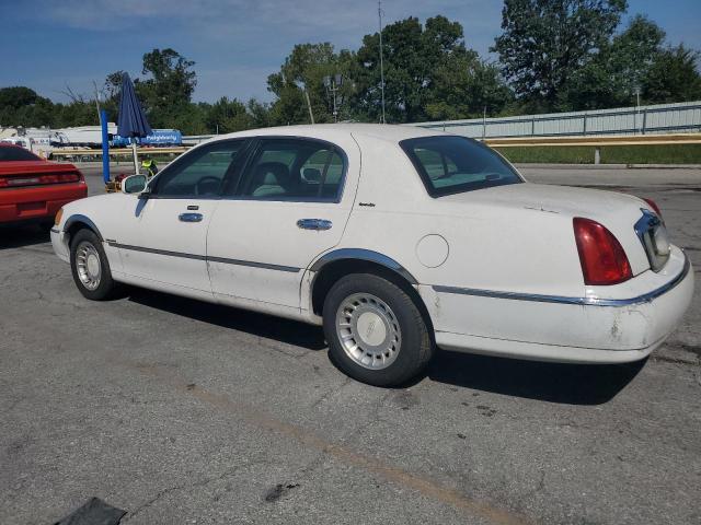 2001 LINCOLN TOWN CAR E #3302846918