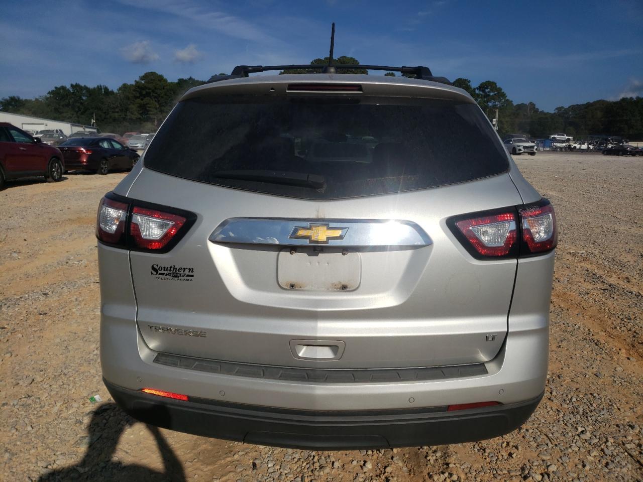 CHEVROLET TRAVERSE LT