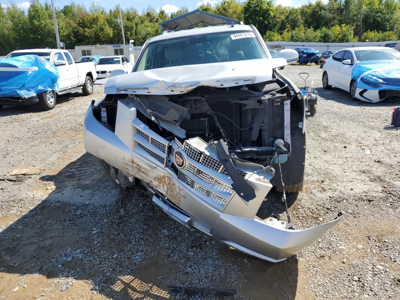 CADILLAC ESCALADE PREMIUM