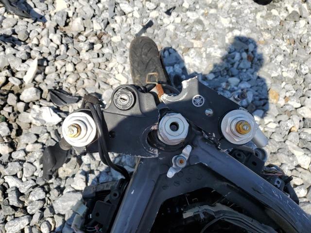 2009 YAMAHA YZFR6 #3294350884