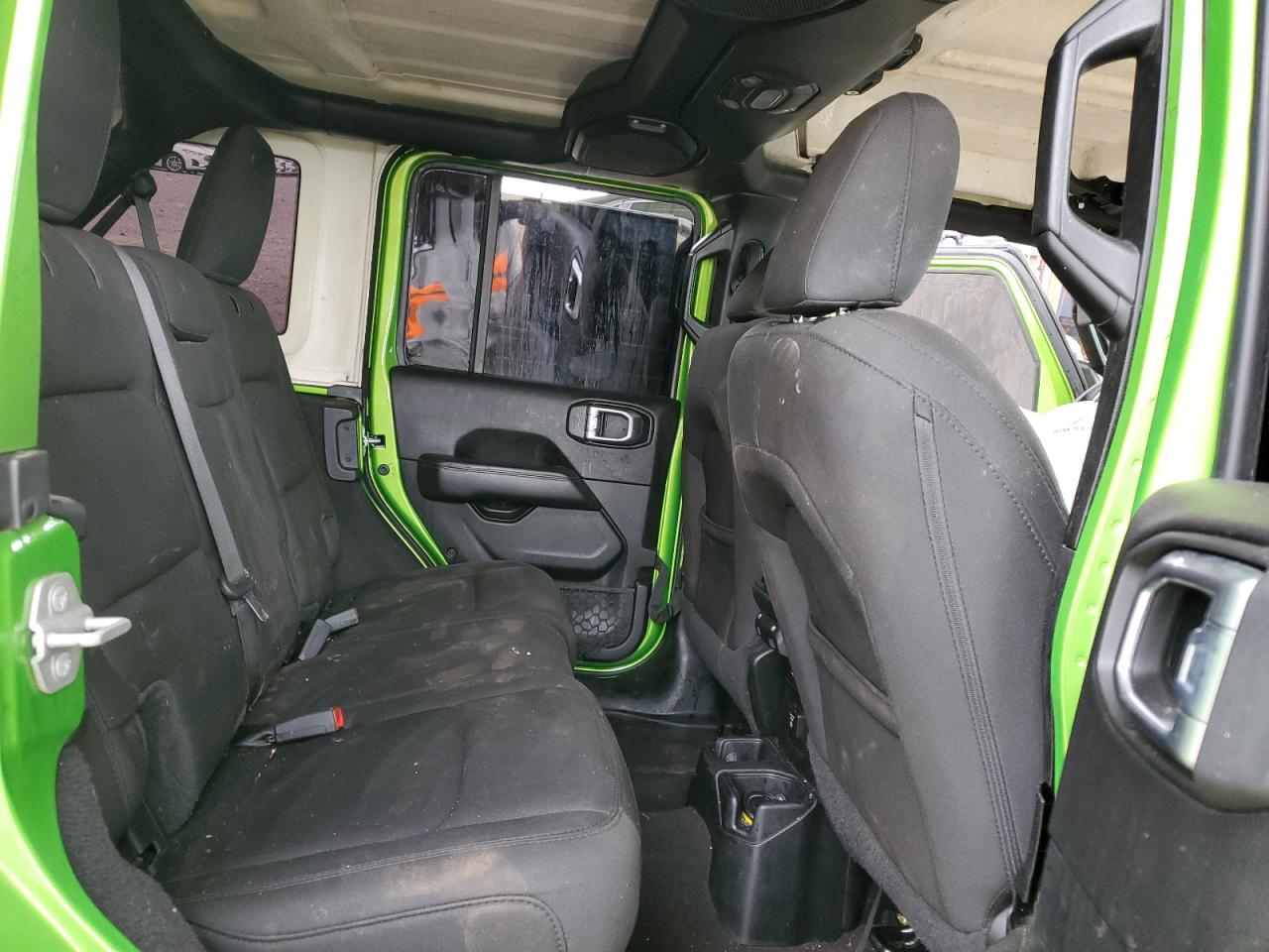 JEEP WRANGLER SAHARA