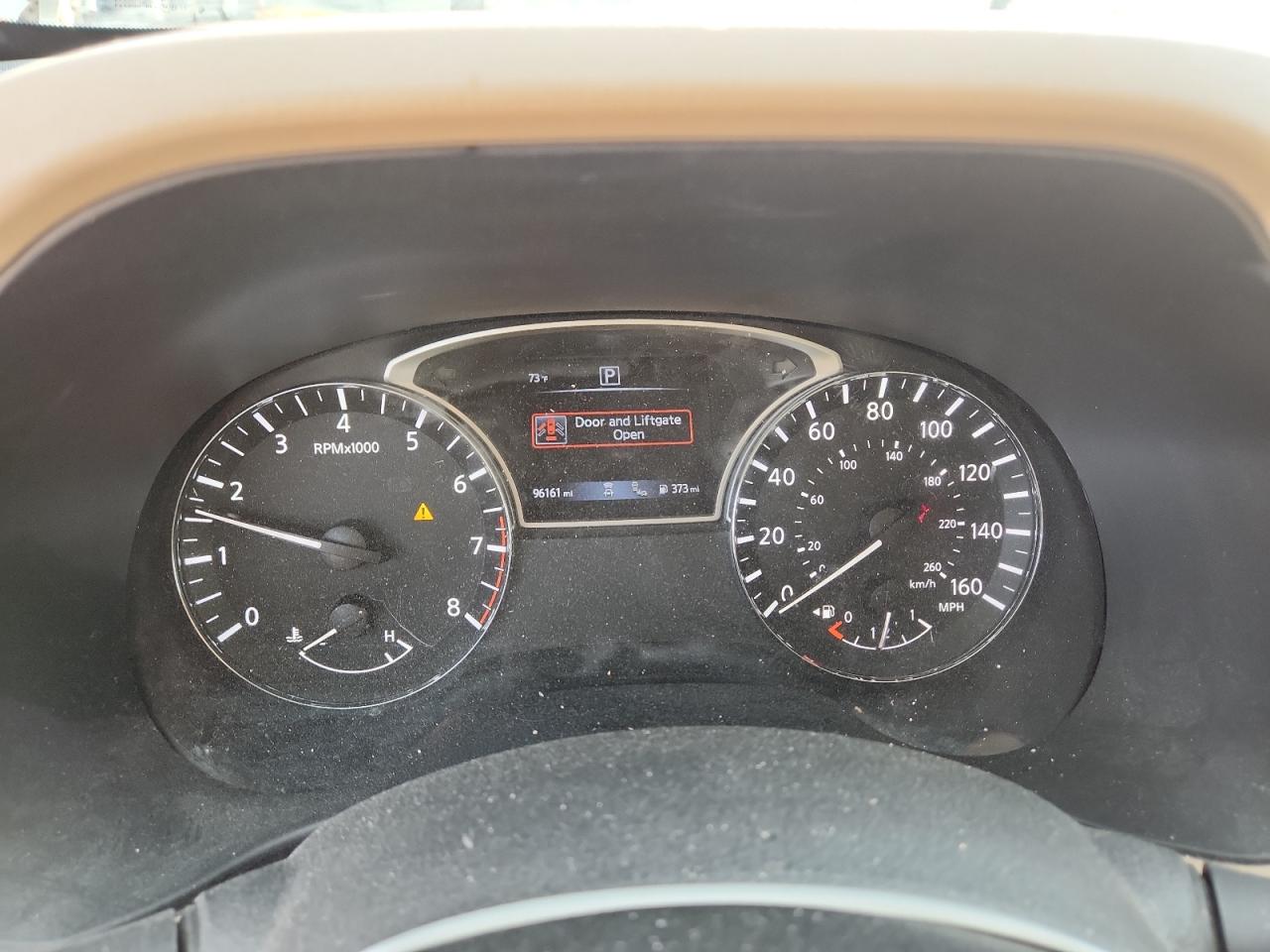 NISSAN PATHFINDER SL