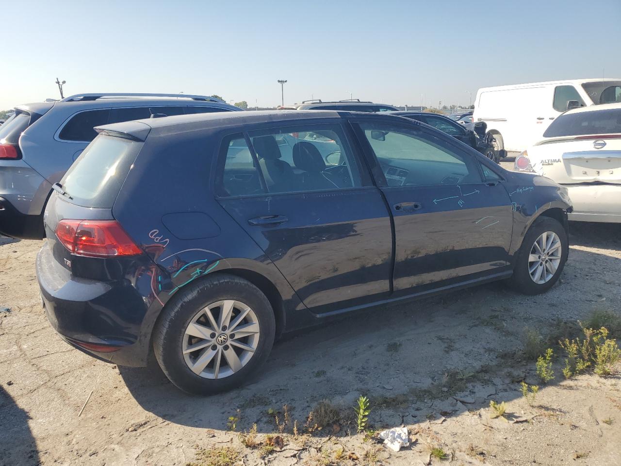 VOLKSWAGEN GOLF S/SE