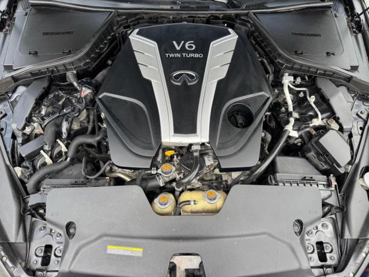 INFINITI Q50 PREMIUM