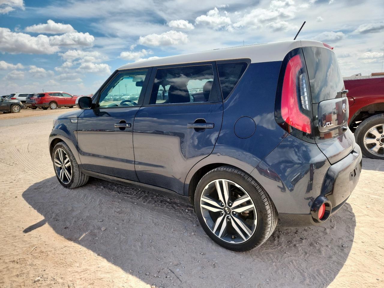 KIA SOUL +