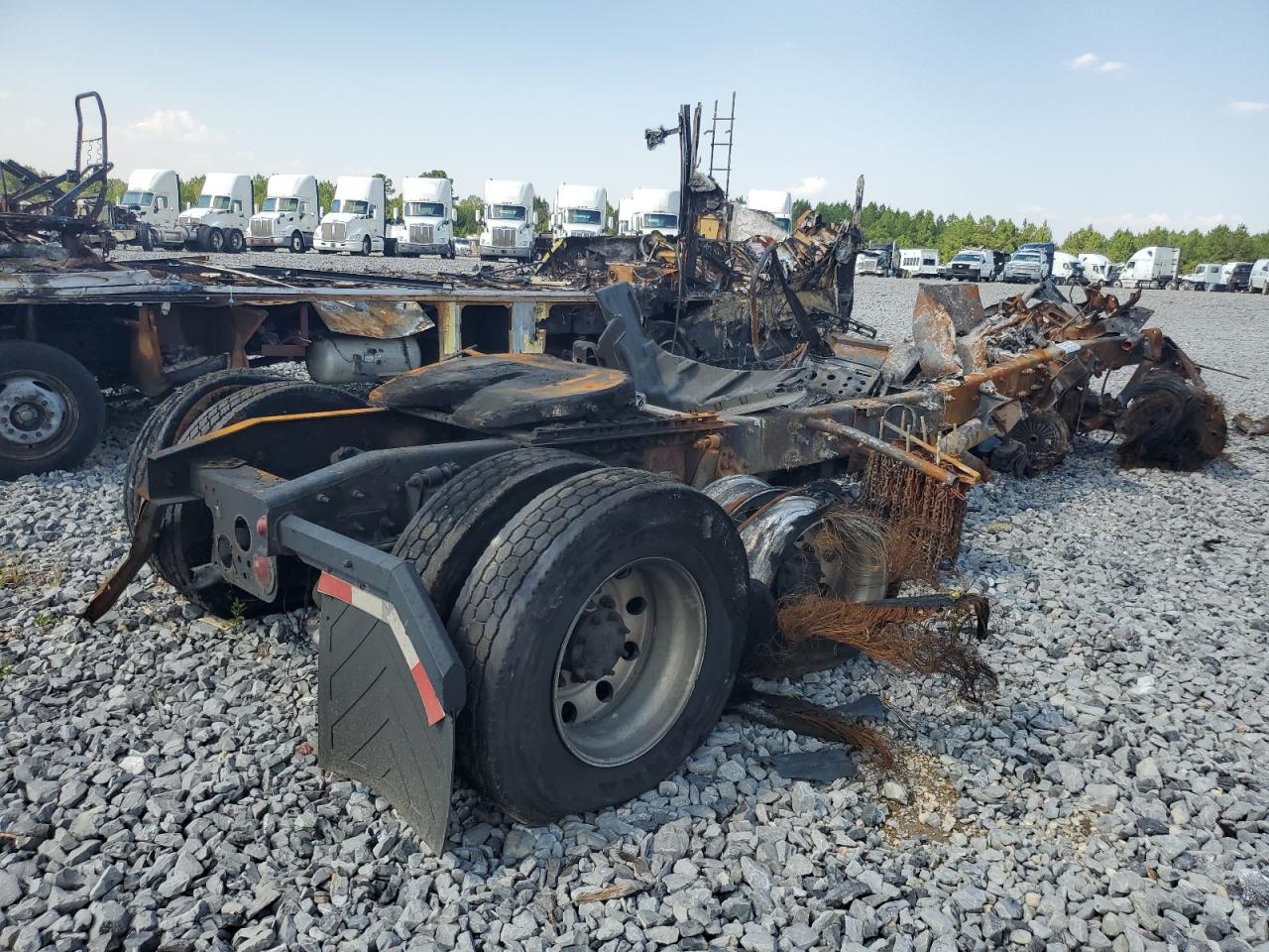 Lot #3287597022 2016 FREIGHTLINER CASCADIA 1