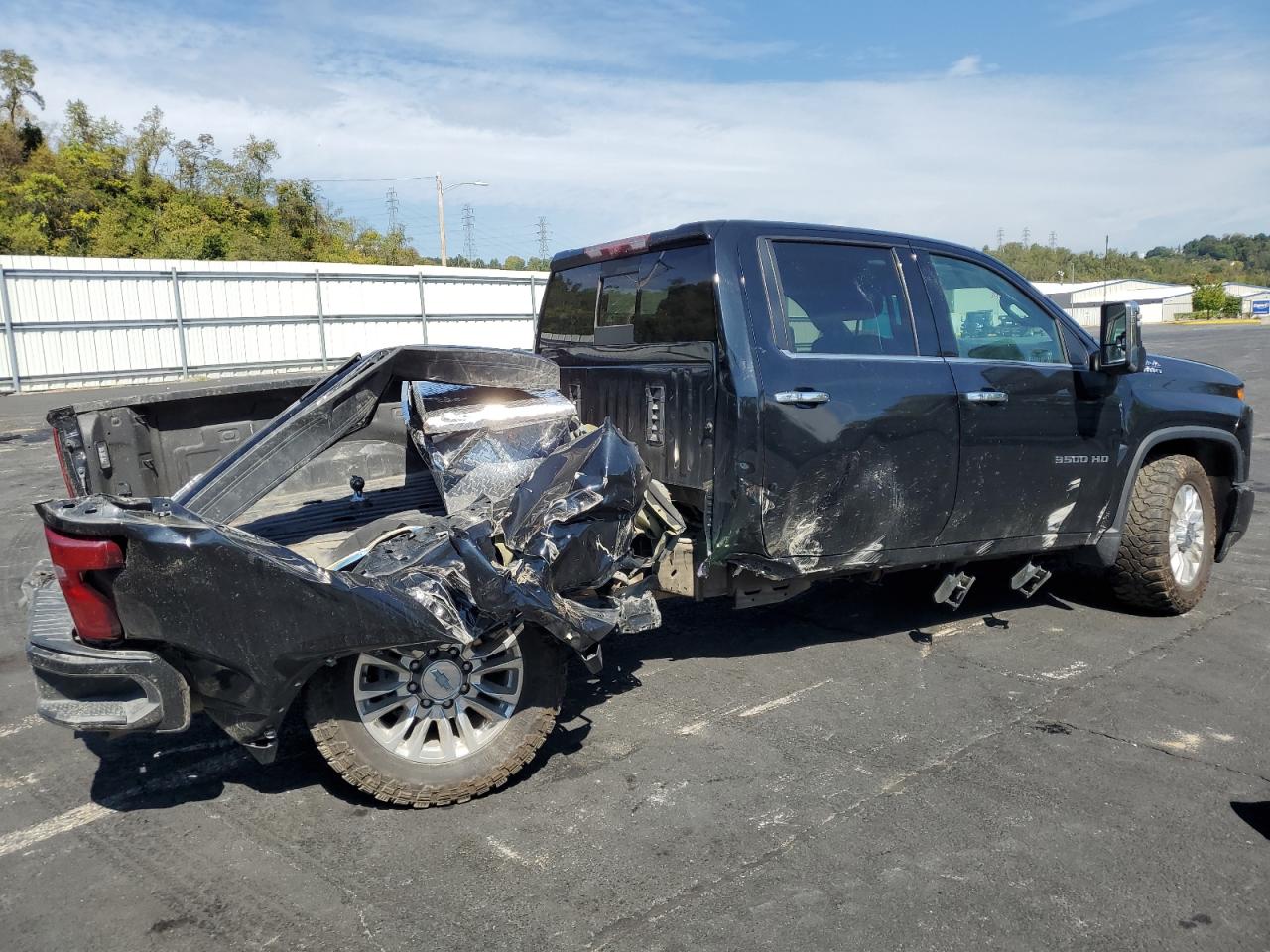 CHEVROLET SILVERADO K3500 HIGH COUNTRY