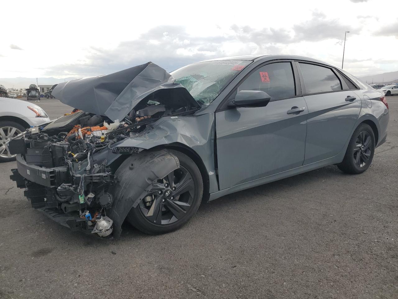 HYUNDAI ELANTRA BLUE