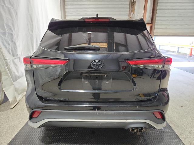 2022 TOYOTA HIGHLANDER XSE 5TDJZRBH2NS190633