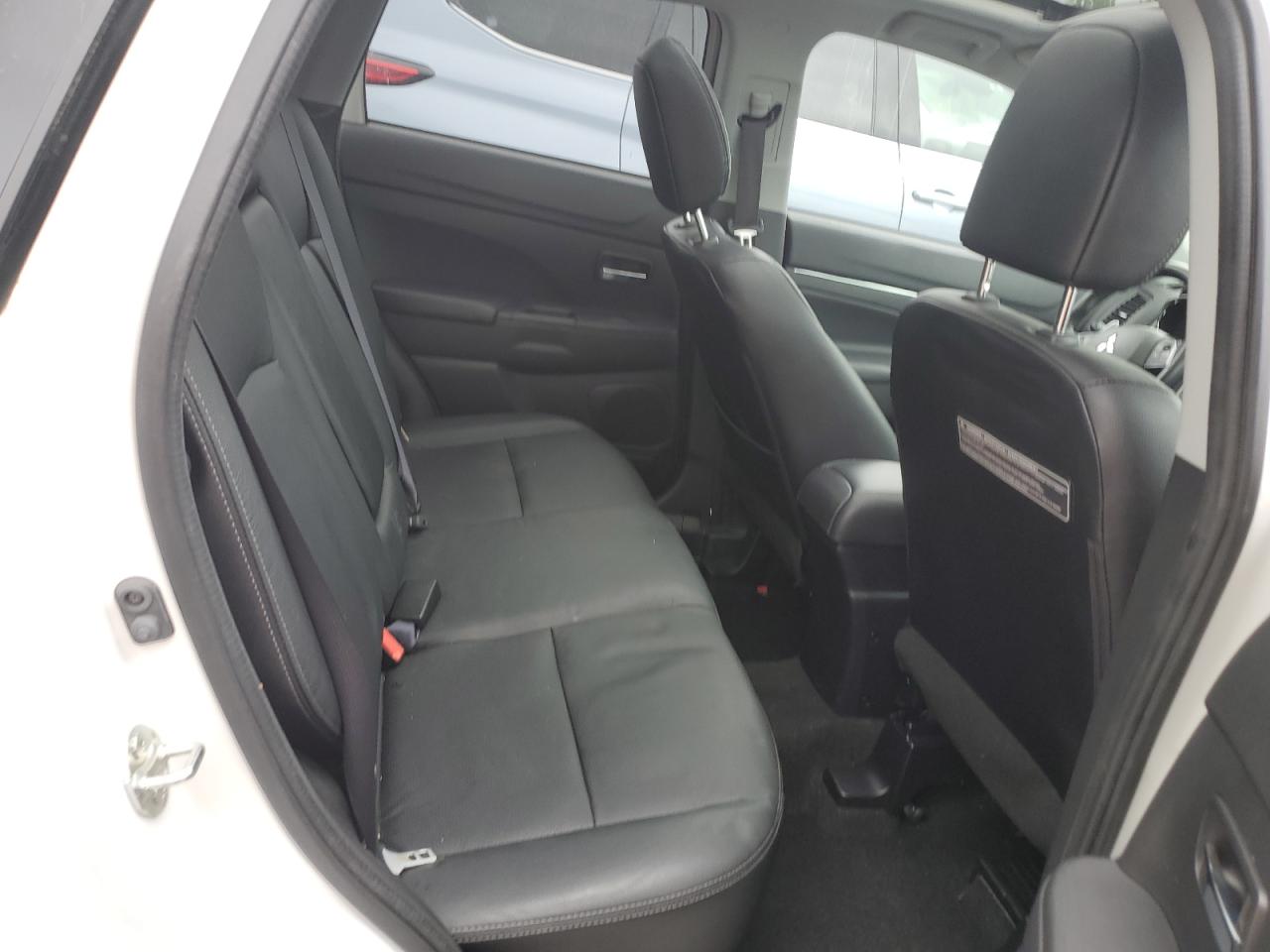 MITSUBISHI OUTLANDER SEL