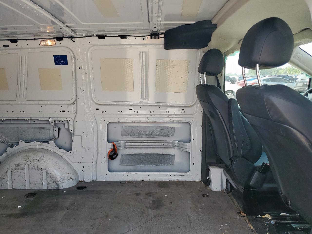 MERCEDES-BENZ METRIS