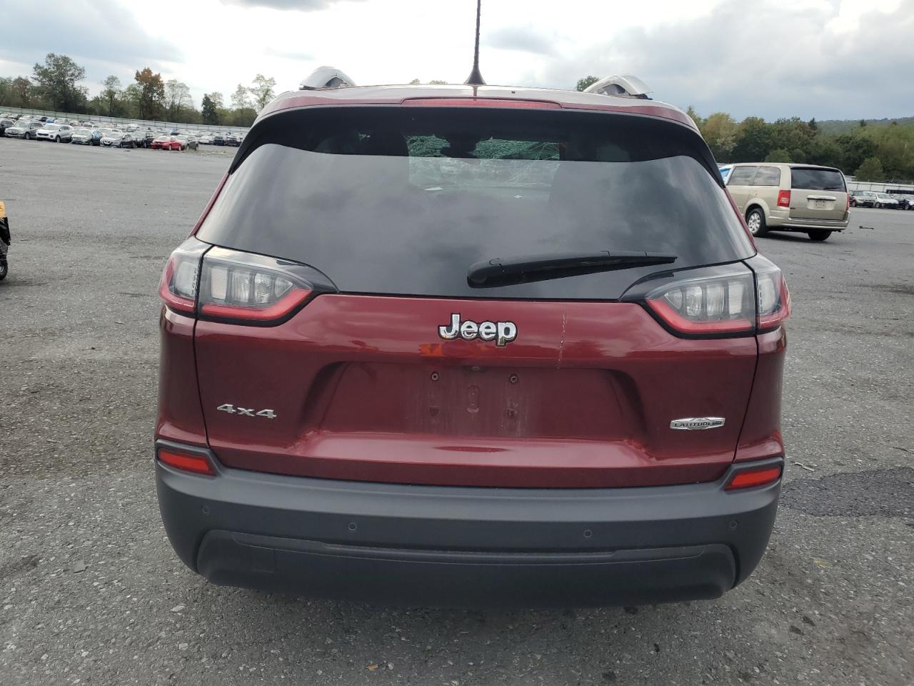 JEEP GRAND CHEROKEE LATITUDE PLUS