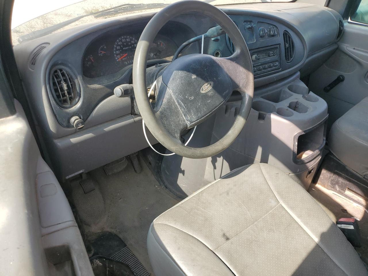 Lot #3239340499 2002 FORD ECONOLINE