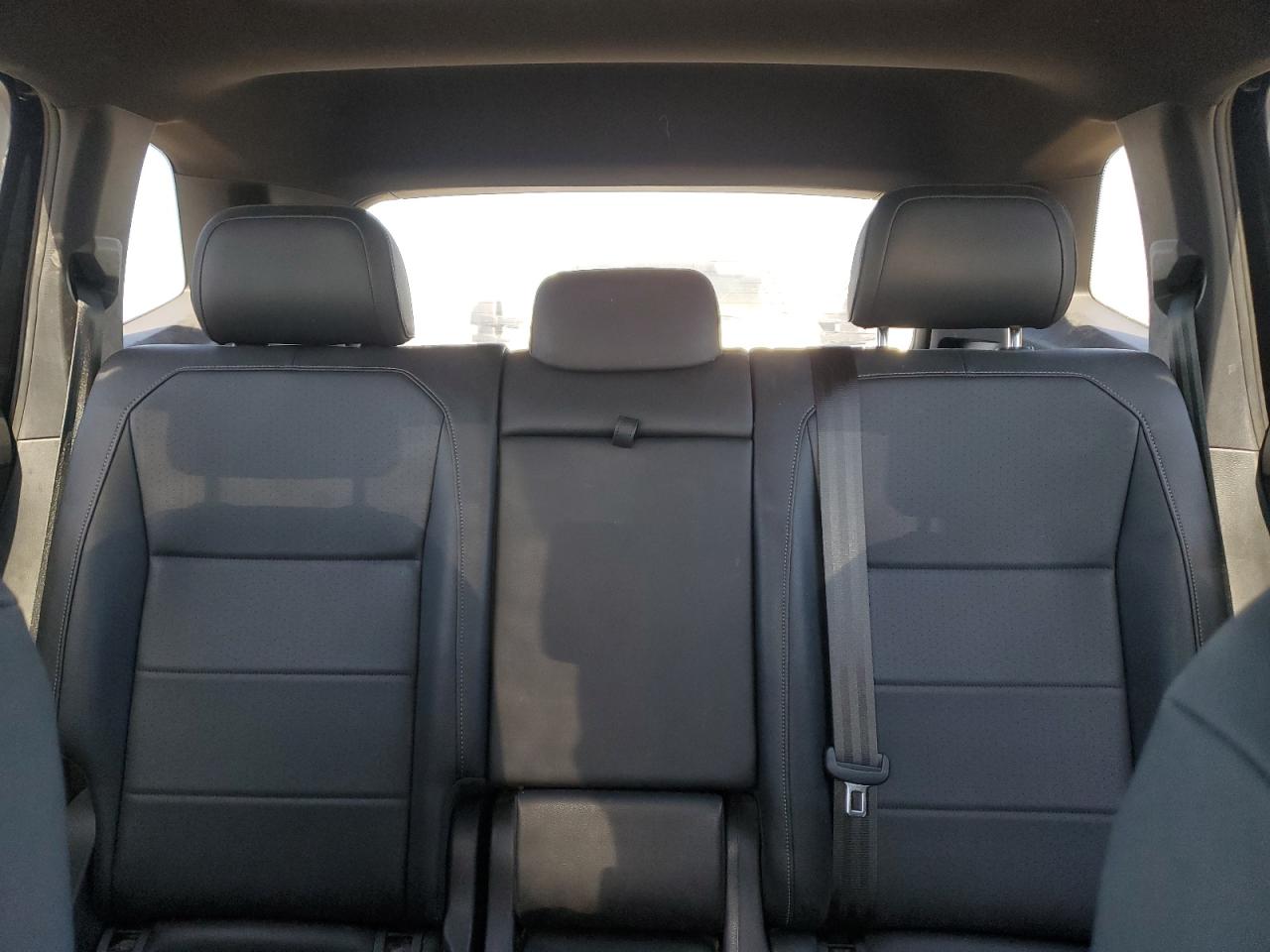 VOLKSWAGEN TIGUAN SE