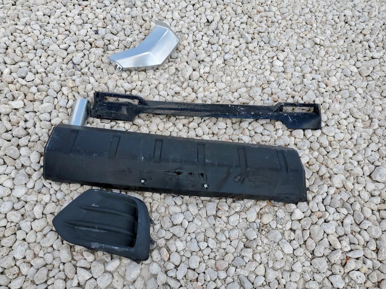 TOYOTA TUNDRA CREWMAX LIMITED