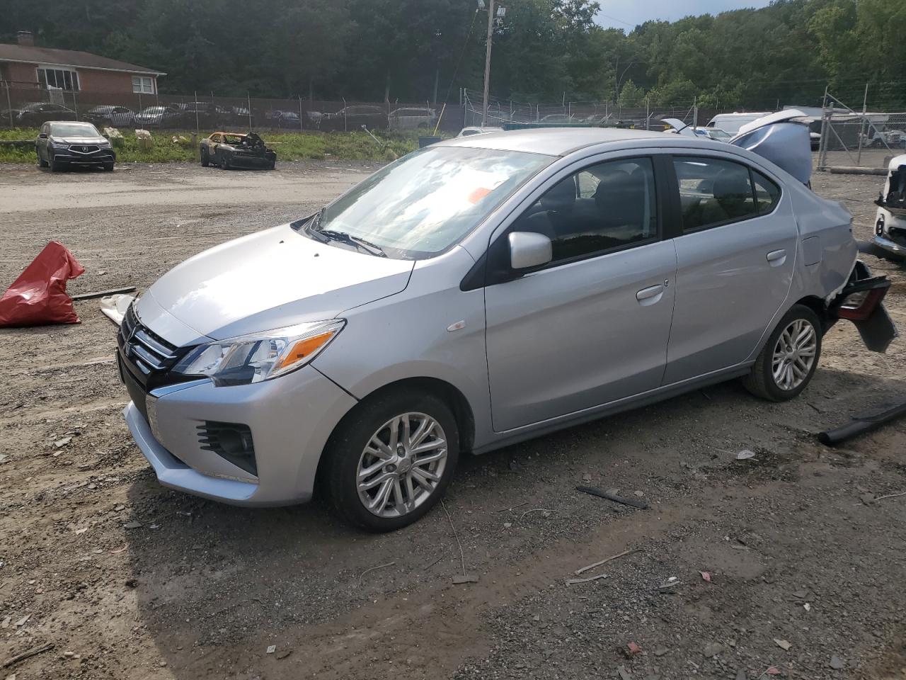 MITSUBISHI MIRAGE G4 ES
