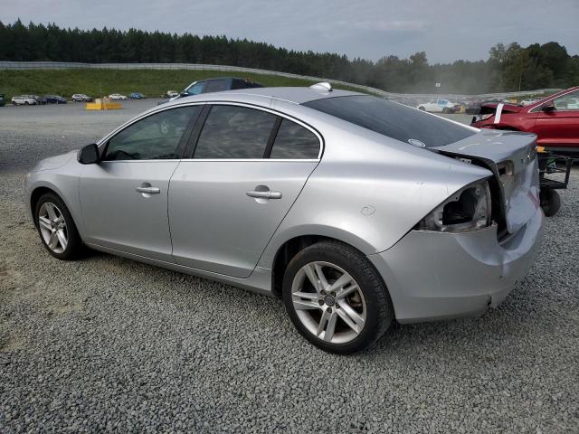 2015 VOLVO S60 PREMIER YV140MFK9F2357136