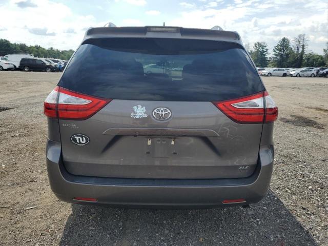 2018 TOYOTA SIENNA XLE 5TDYZ3DC3JS919097