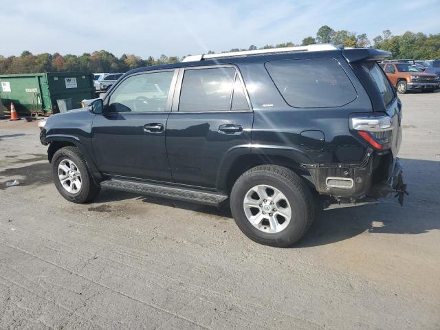 2018 TOYOTA 4RUNNER SR JTEBU5JR5J5487977