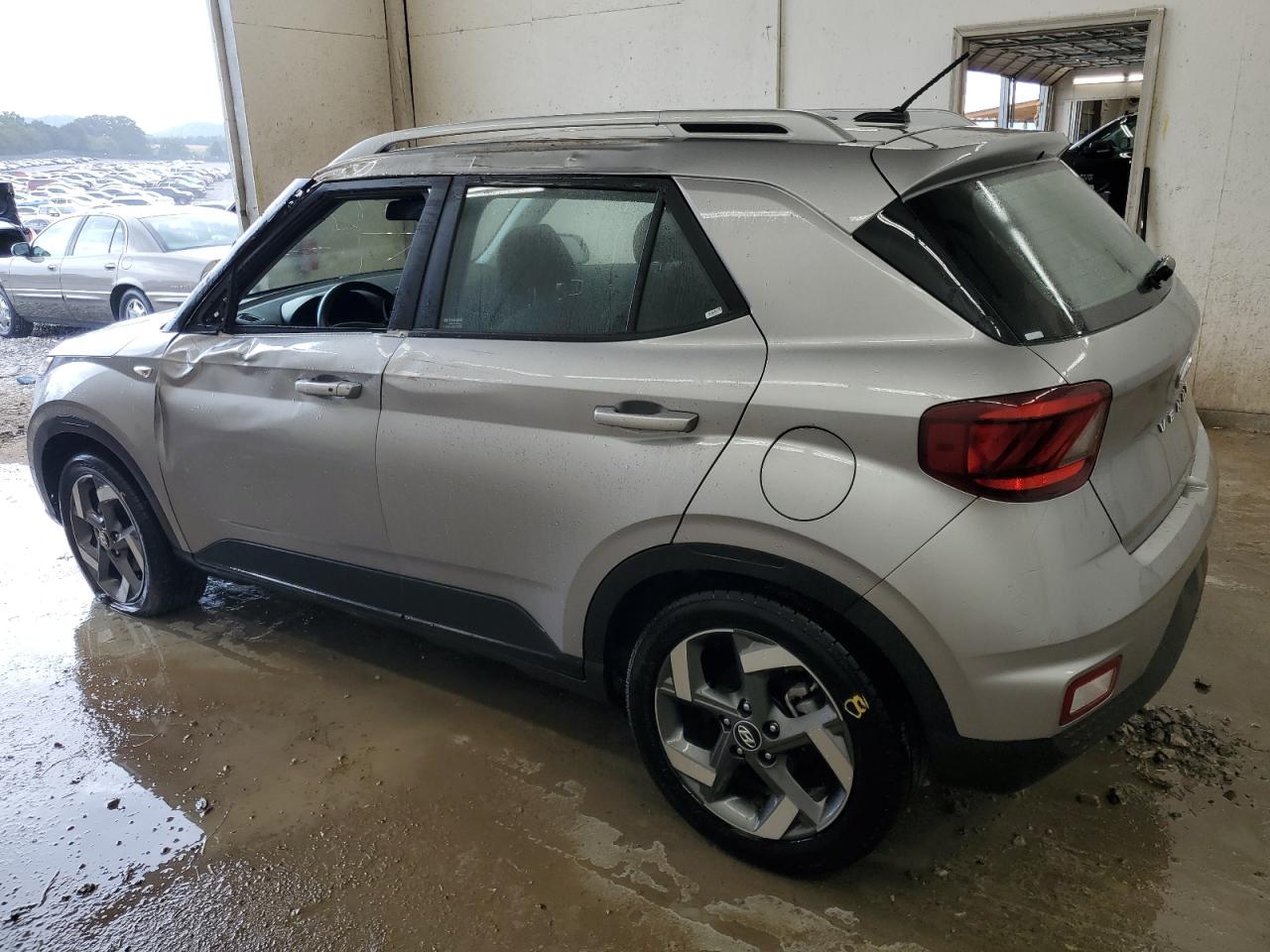 Lot #3316781400 2024 HYUNDAI VENUE SEL