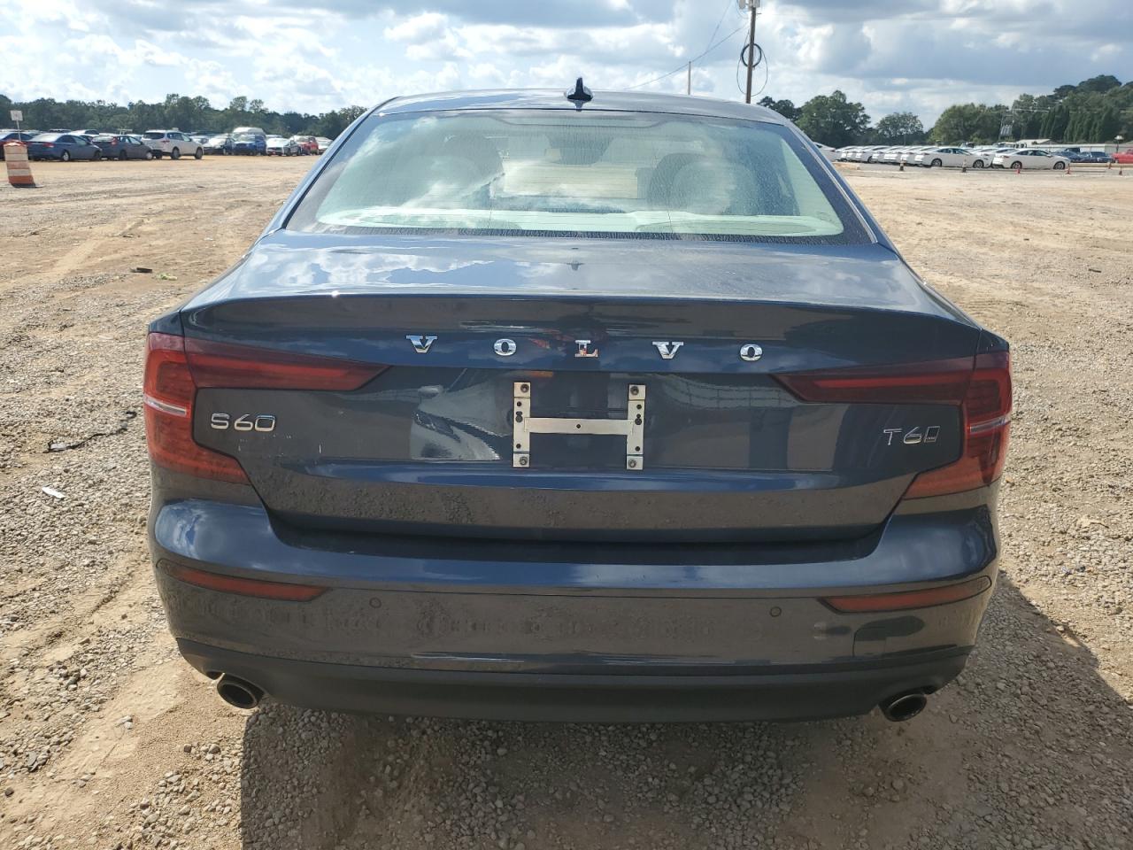 VOLVO S60 T6 MOMENTUM