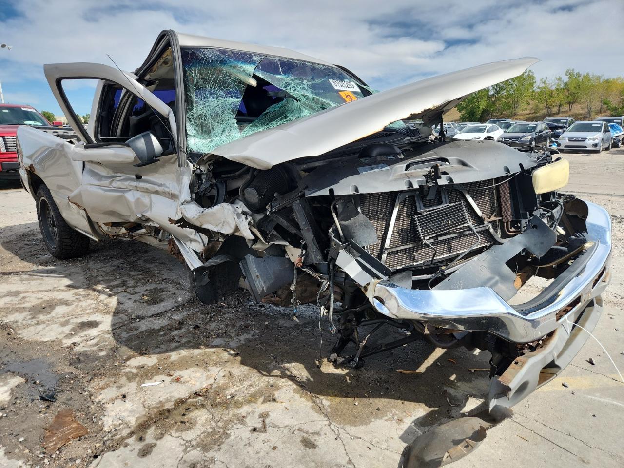 Lot #3271092115 2005 GMC NEW SIERRA