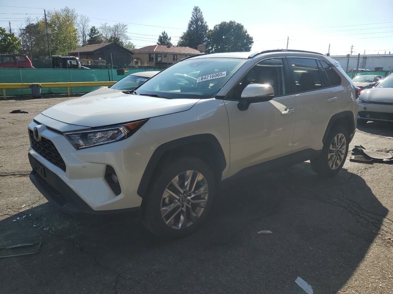 TOYOTA RAV4 XLE PREMIUM