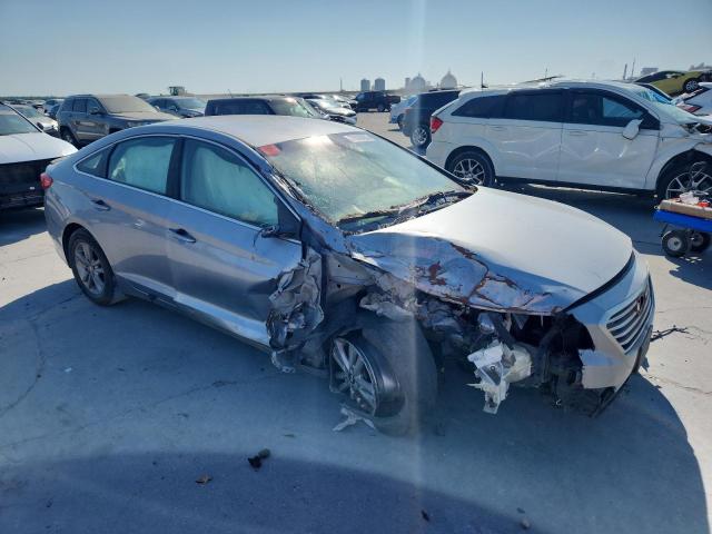 2015 HYUNDAI SONATA SE 5NPE24AF3FH033628