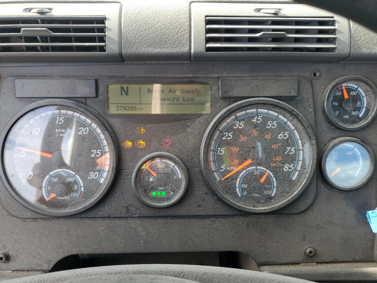 Lot #3245408404 2015 FREIGHTLINER CASCADIA 1