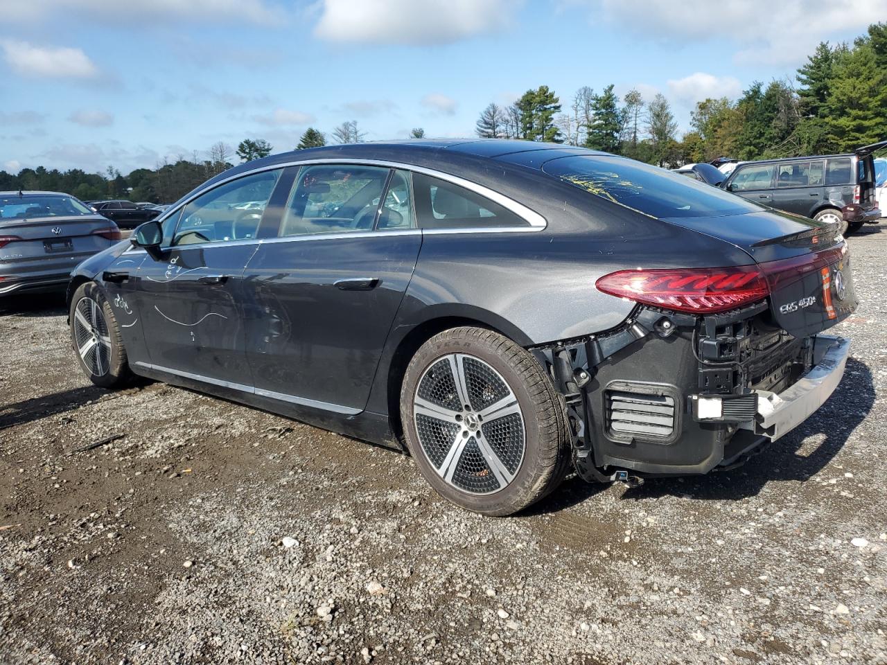 MERCEDES-BENZ EQS 450+