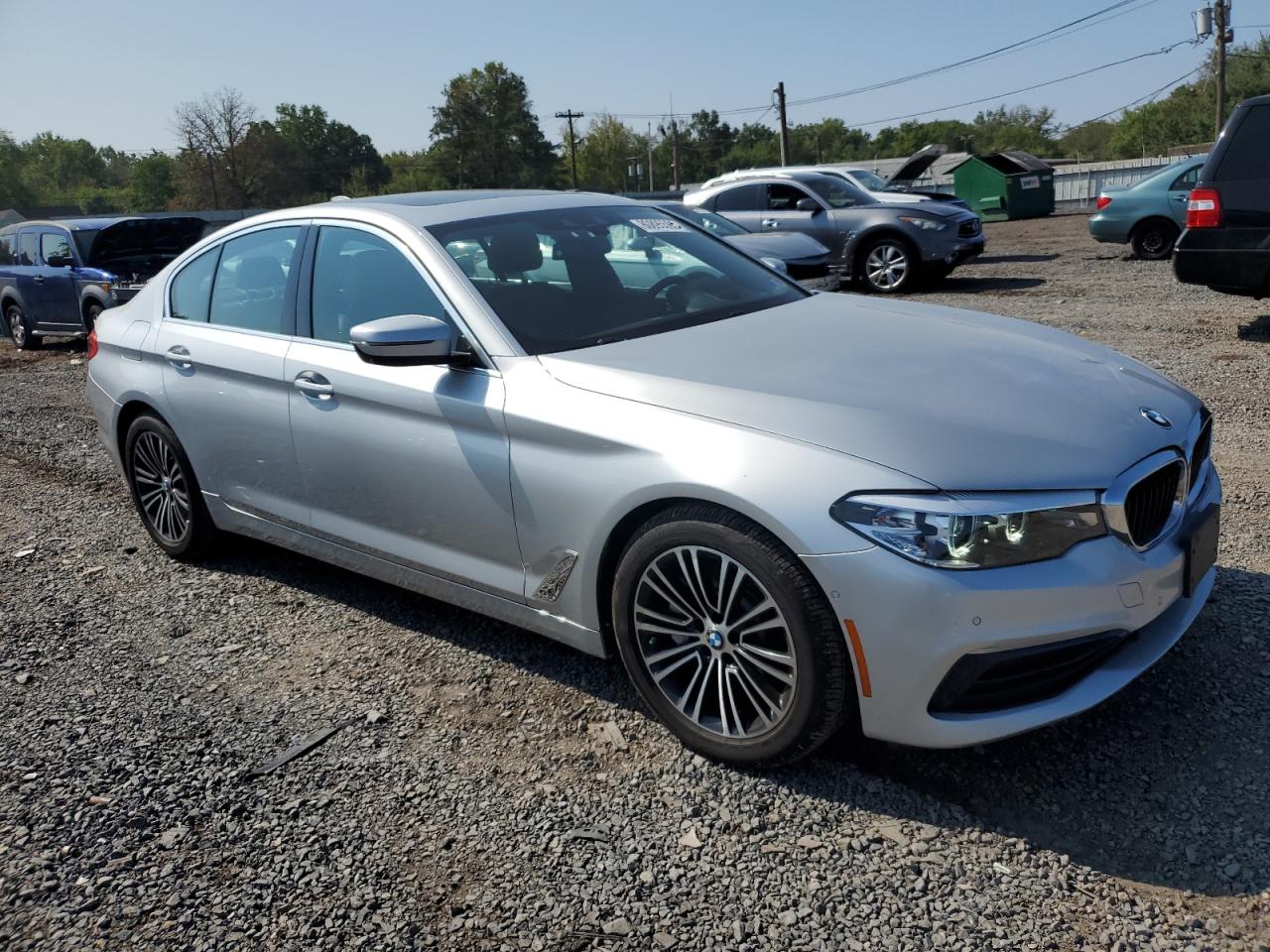 Lot #3305354330 2019 BMW 530 XI