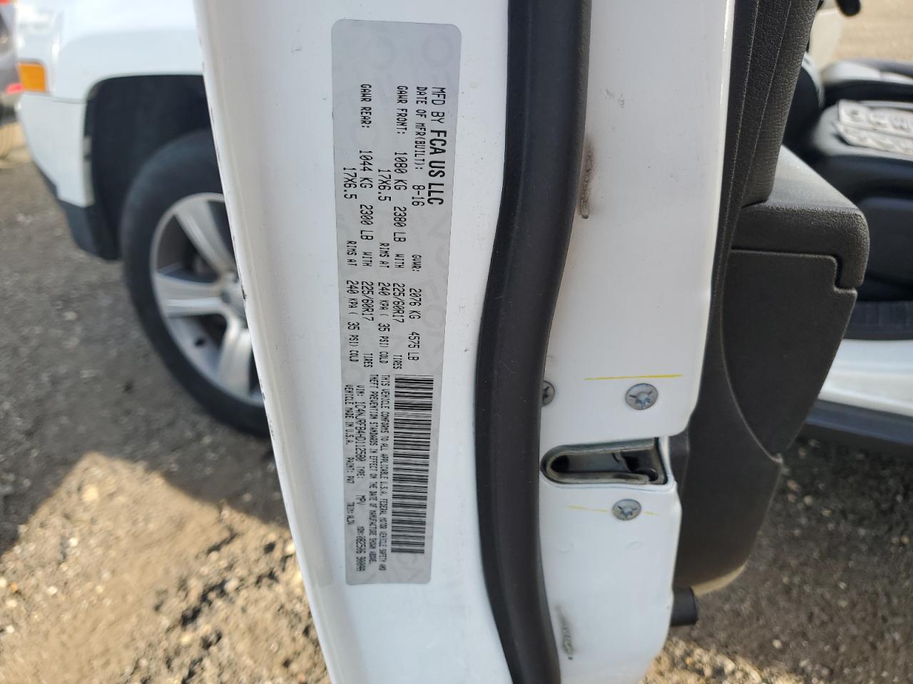 Lot #3305306314 2017 JEEP PATRIOT LA