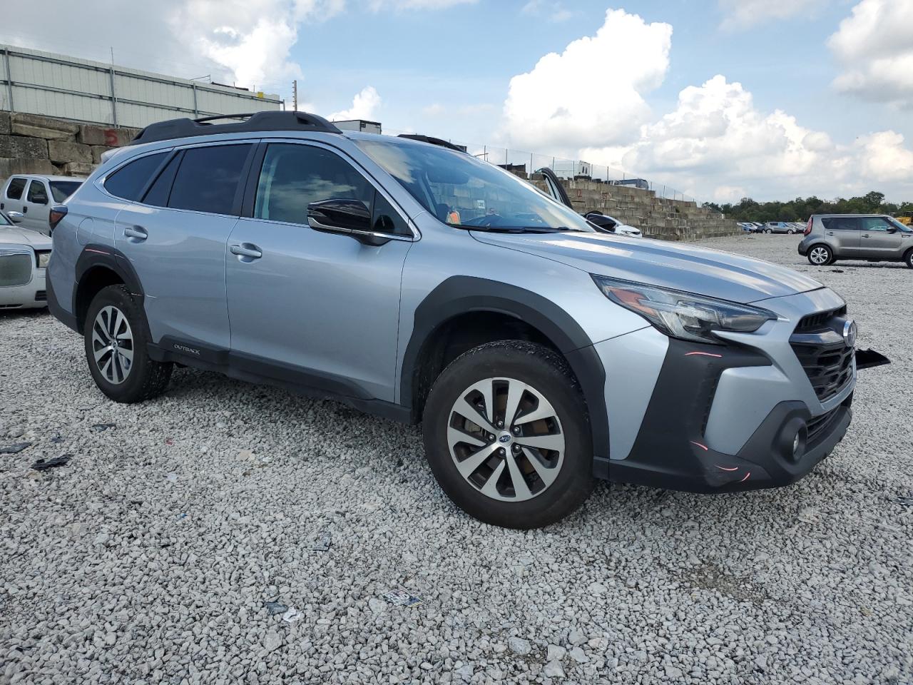 SUBARU OUTBACK PREMIUM