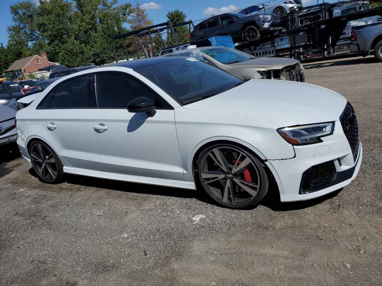 AUDI RS3