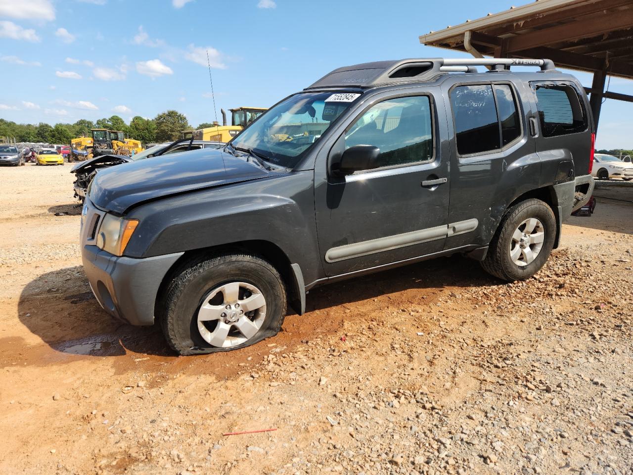 NISSAN XTERRA X
