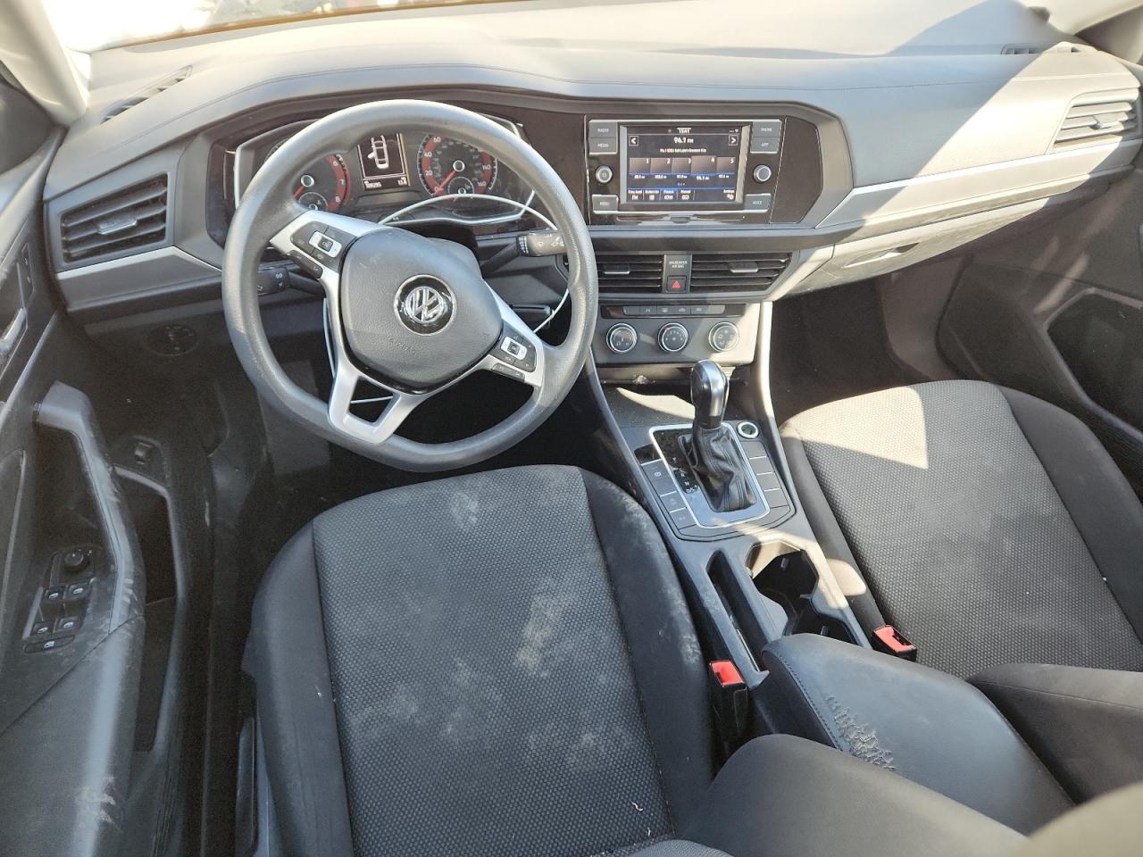 VOLKSWAGEN JETTA S